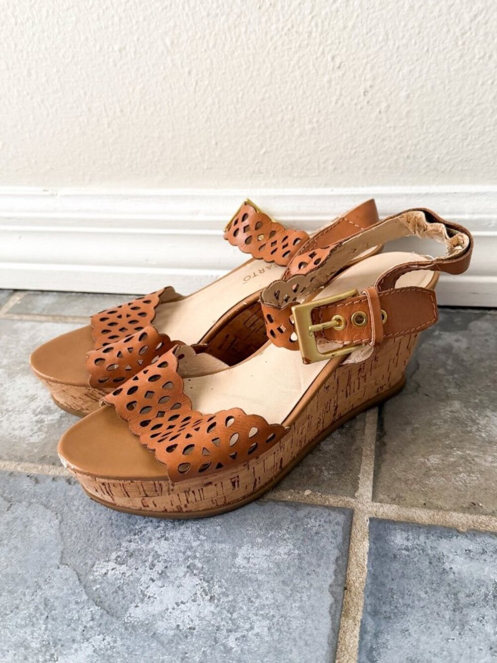 Franco Sarto Brown Tan Leather Cork Wedge Sandals Laser Cut Womens 6